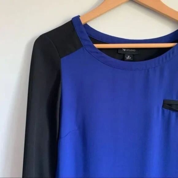 Ab Studio two tone blue black casual blouse new without tag size medium - Picture 4 of 7